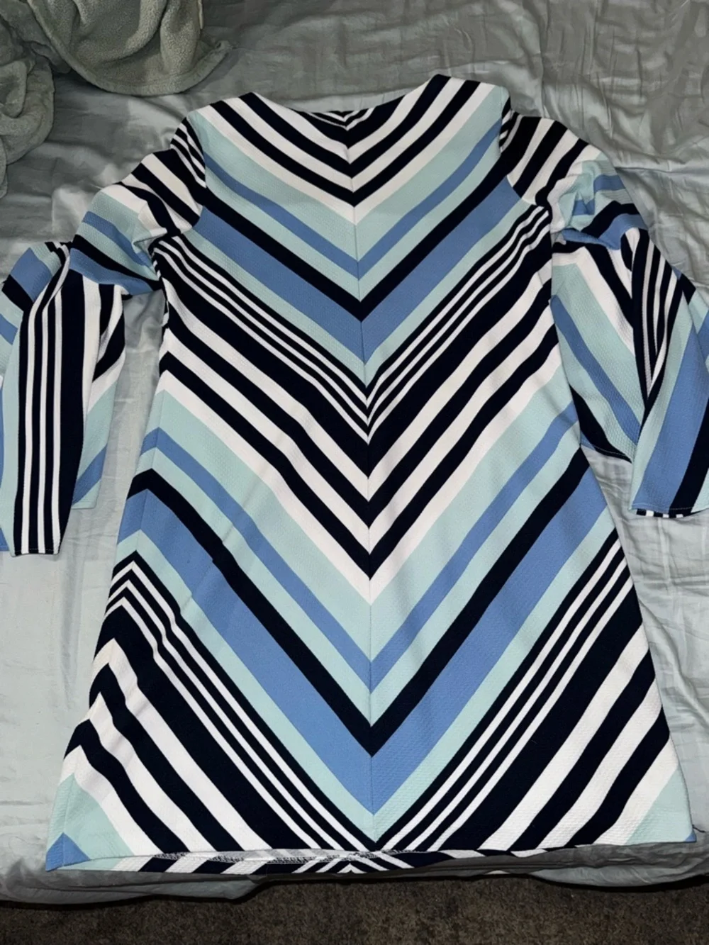 Roz & Ali Striped Mini Dress with Flutter Sleeves - Picture 7 of 9